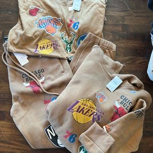 Hollister men’s medium sweatpants, hoodie and tshirt NBA set. NWT